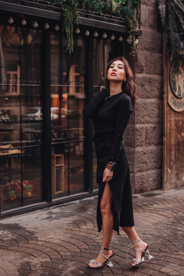 Платье Forza с разрезом черное