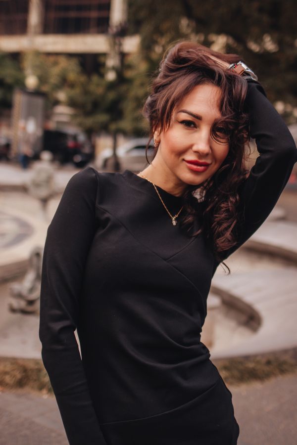 Платье Forza с разрезом черное