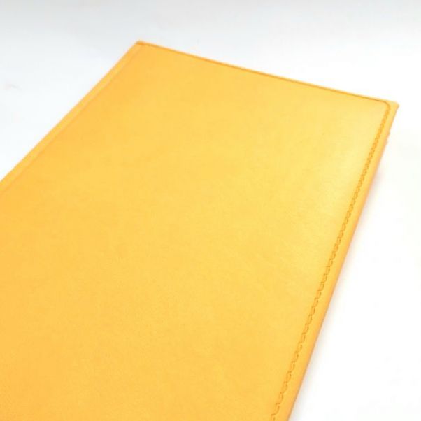 Ежедневник Brand желтый