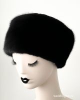 Черная норковая шапка