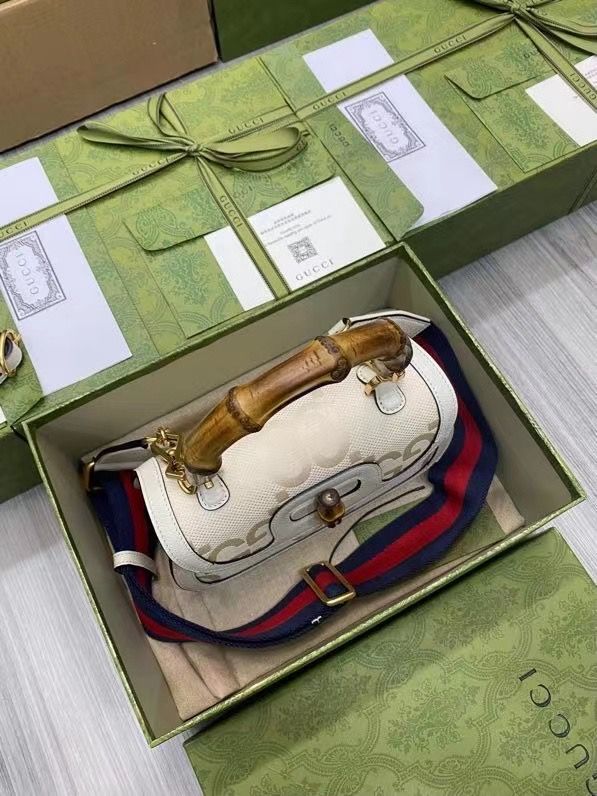 GUCCI BAMBOO 21x15x7 cm