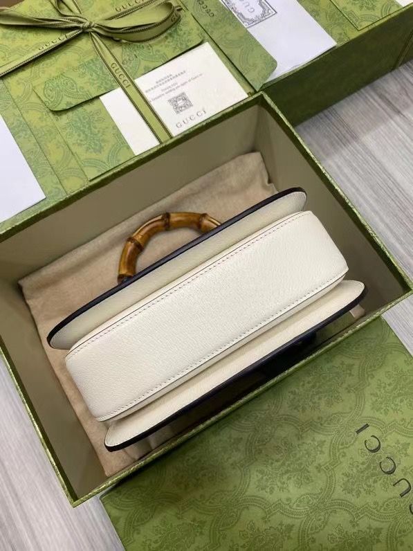 GUCCI BAMBOO 21x15x7 cm