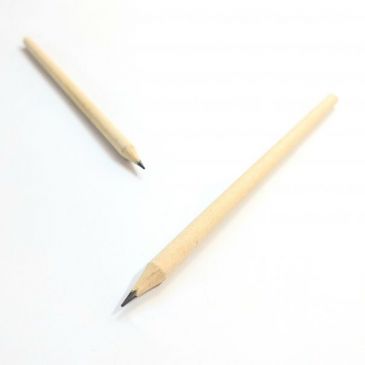 карандаши из переработанного картона