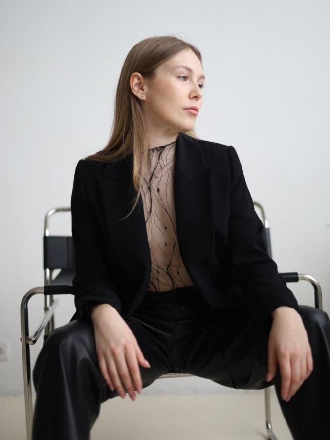 Лонгслив сетка черная с листочками