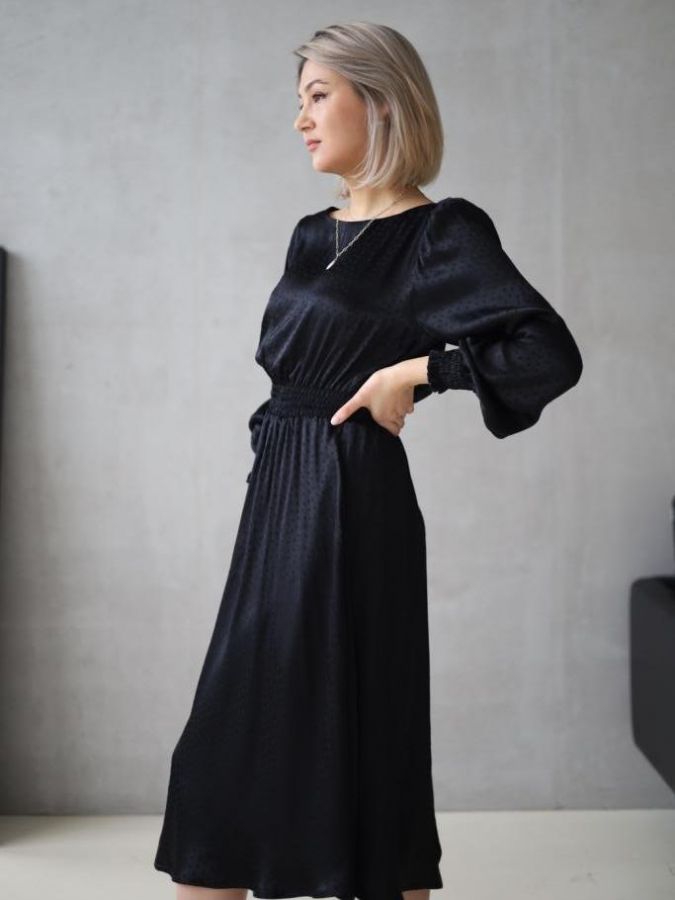 Платье Nero из вискозы черное