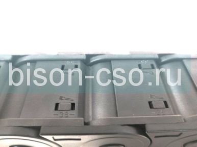 Кабель-канал гибкий 25х38 R100 закрытый, усиленный TMX2550.38.100 (крепления в комплекте)