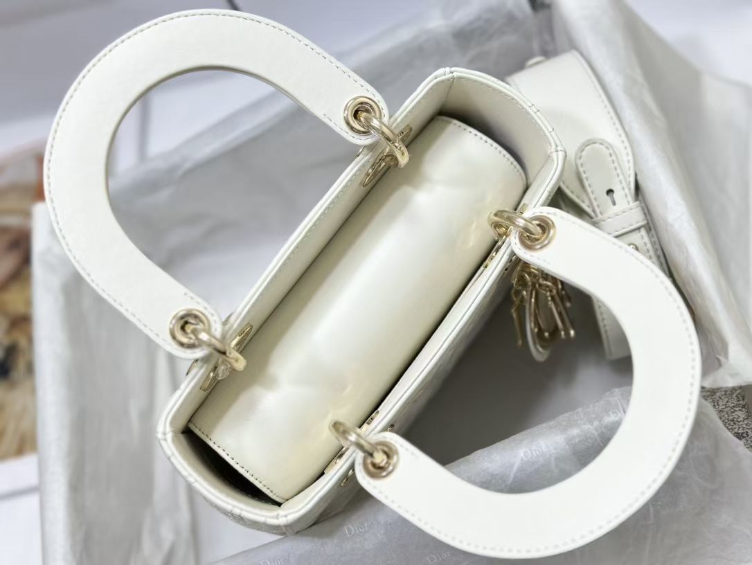 Lady Dior Ornamental 20 cm