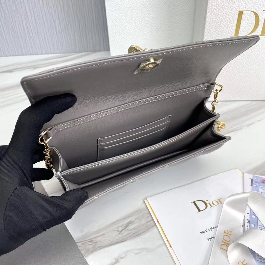 Lady Dior Phone Pouch 18,5x10x4 cm