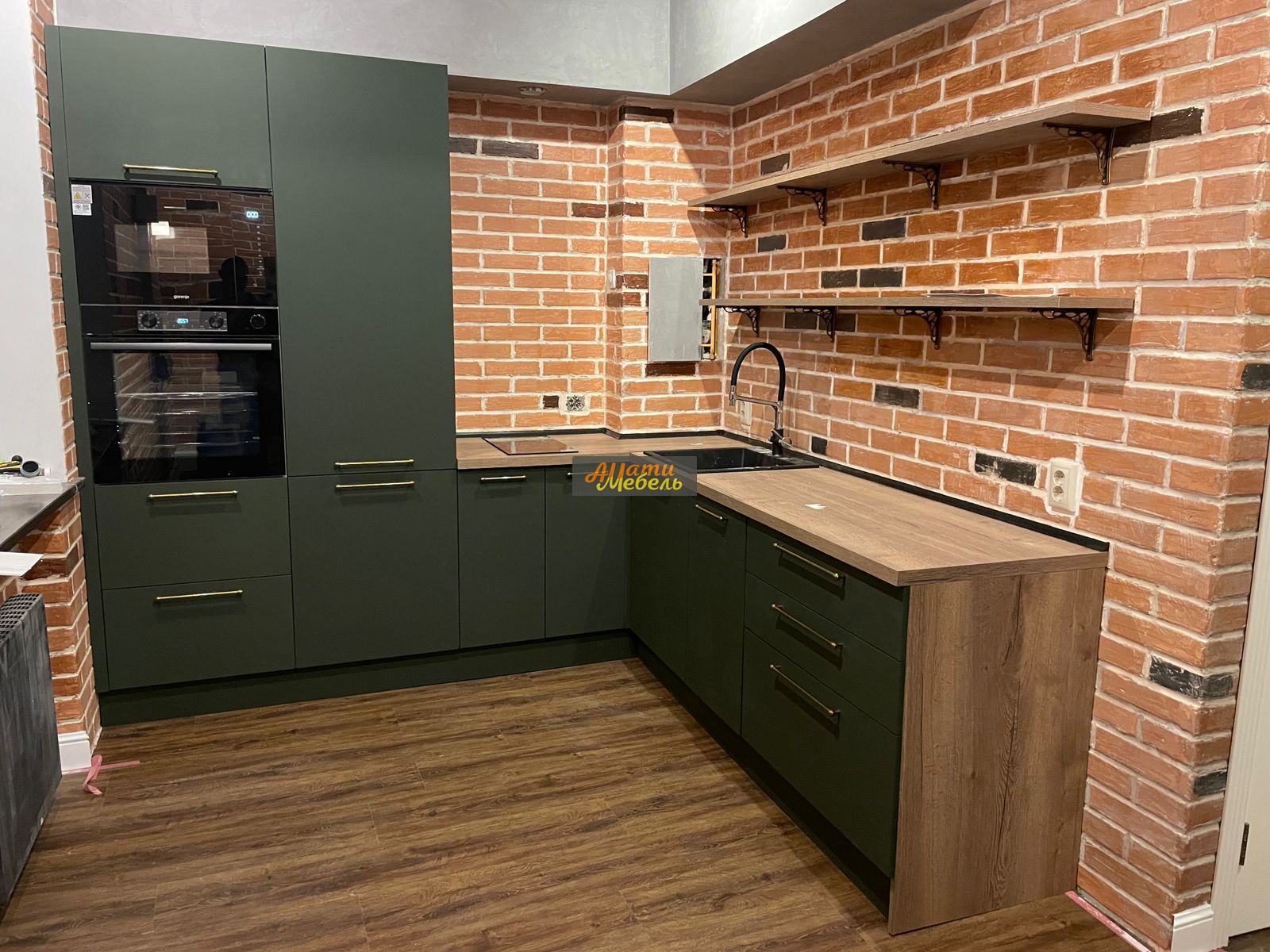 Кухонный гарнитур