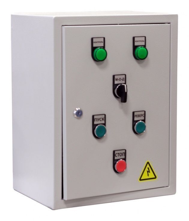 шкаф с кнопочным постом и устройством плавного пуска управления SHVRSS 132T4 3фазы 380В 50/60Гц 132квт253А