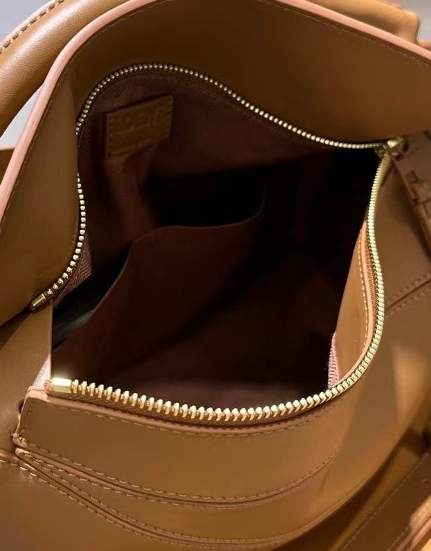 Loewe Puzzle 29x19x12 cm