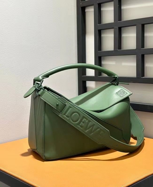 Loewe Puzzle 29x19x12 cm