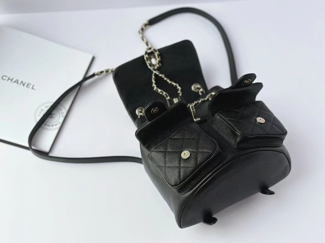 Рюкзак Chanel 20,5 x 20 x11,5 cm