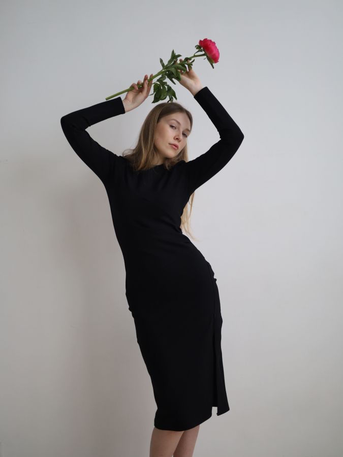 Платье Forza с разрезом черное