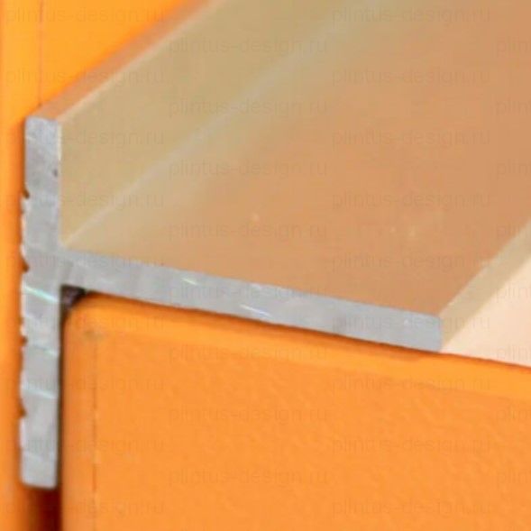 7628.05 Микроплинтус Декопрофиль 6/10 мм, чёрный