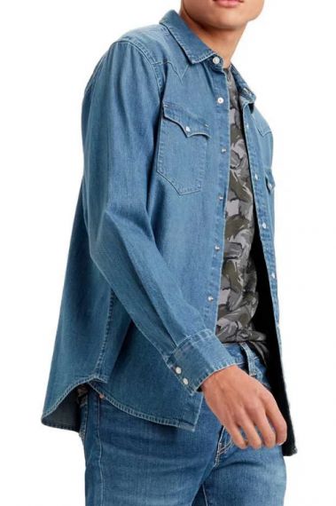 Levi's