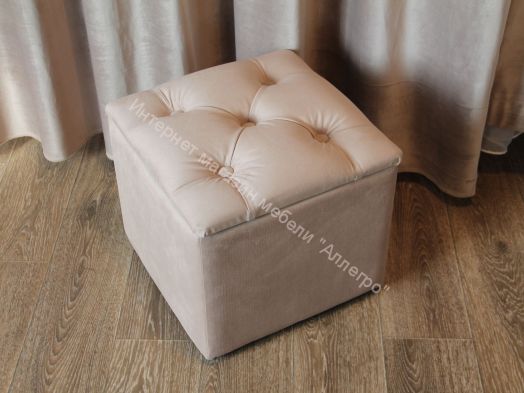 Пуф с каретной стяжкой, велюр кофе с молоком