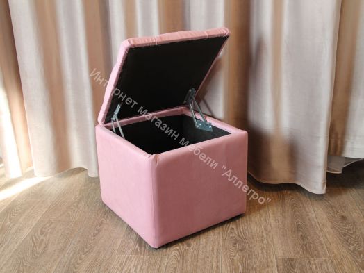 Пуф с каретной стяжкой, велюр розовый