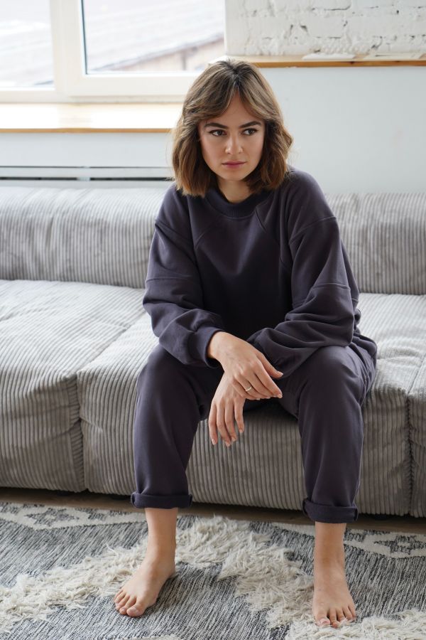 Свитшот геометричный графит