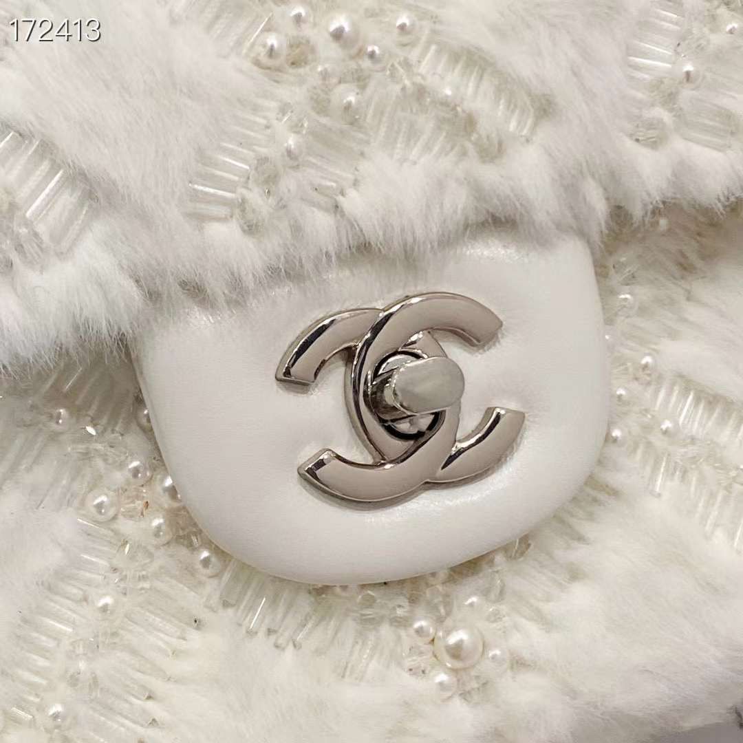Chanel 25,5