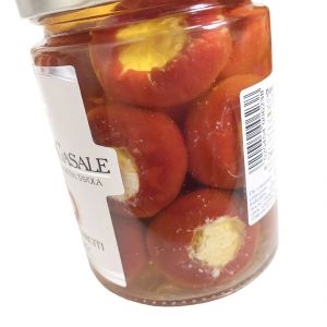 Пикантные перчики с начинкой из мягкого сыра Le Bonta del Casale Peperoncini Farciti 280 г - Италия