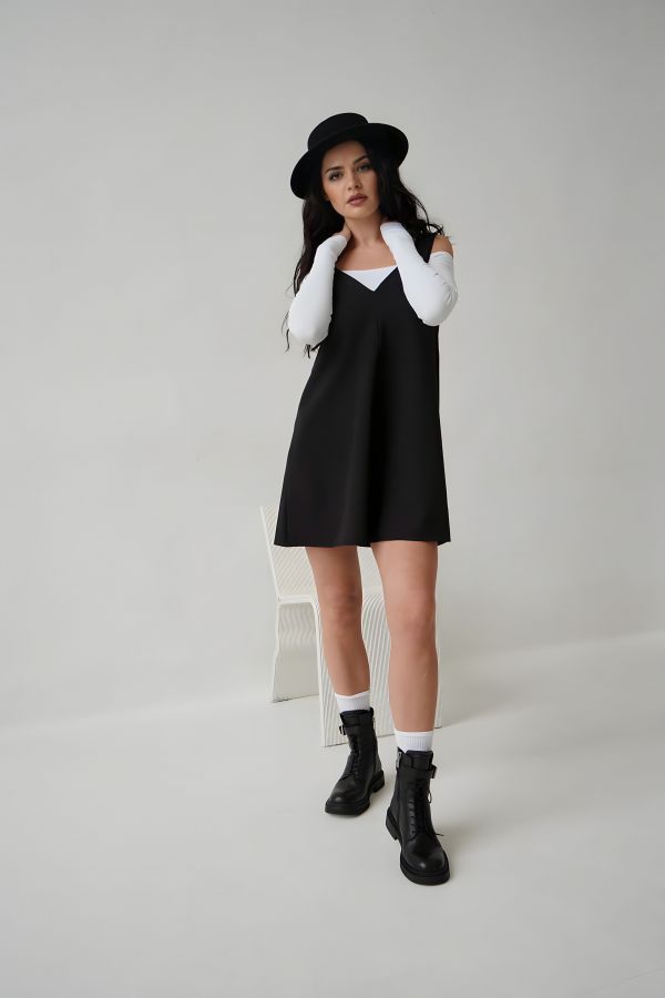 Топ с открытыми плечами белый