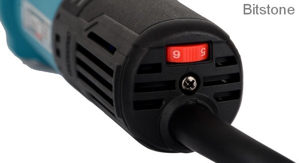 Угловая шлифовальная машина с регулировкой оборотов TOTAL TG109125565 угловая, 900Вт, 125мм, 5000-11000об/мин.