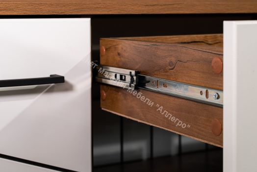 Стенка Гамма 4, Таксония/Грей