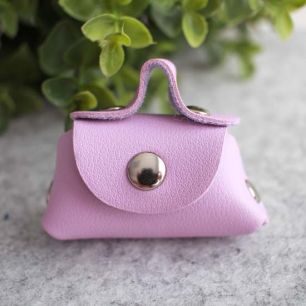 Кукольный аксессуар - Сумочка для куклы сиреневая 6,5 см