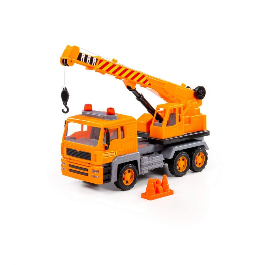 "Алмаз", автомобиль-кран инерционный (в сеточке)