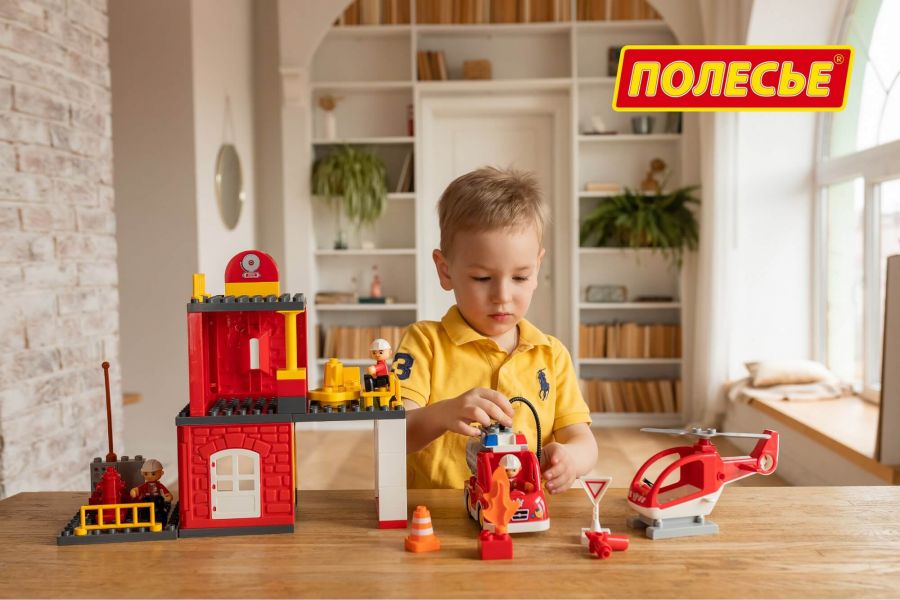 Конструктор "Макси" - "Пожарная станция" (64 элемента) (в коробке)