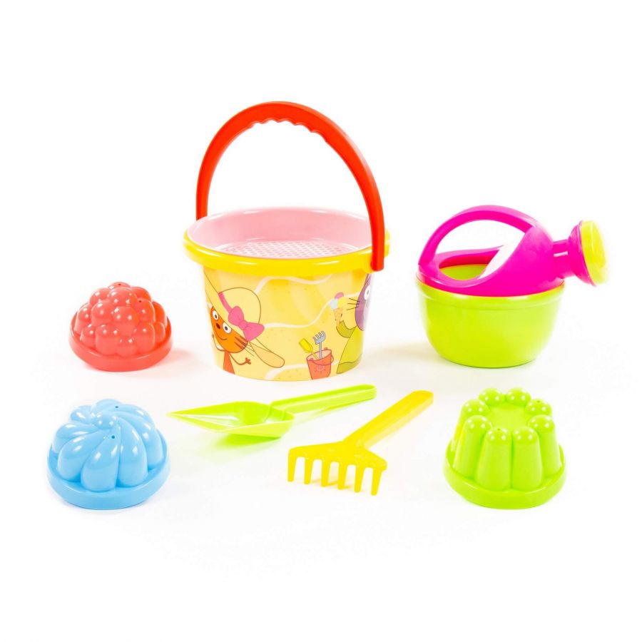Песочный набор "Три кота" №4: Ведро среднее с наклейкой, ситечко, лопатка, грабельки, 3 формочки, лейка малая №4