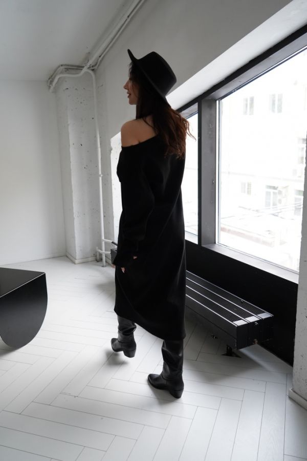 Платье Nebbia бесшовное черное