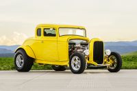 Фотопостер на подвесах "Hot Rod"