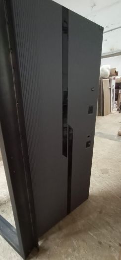 Входная дверь Лабиринт CARBON 19 Белый софт