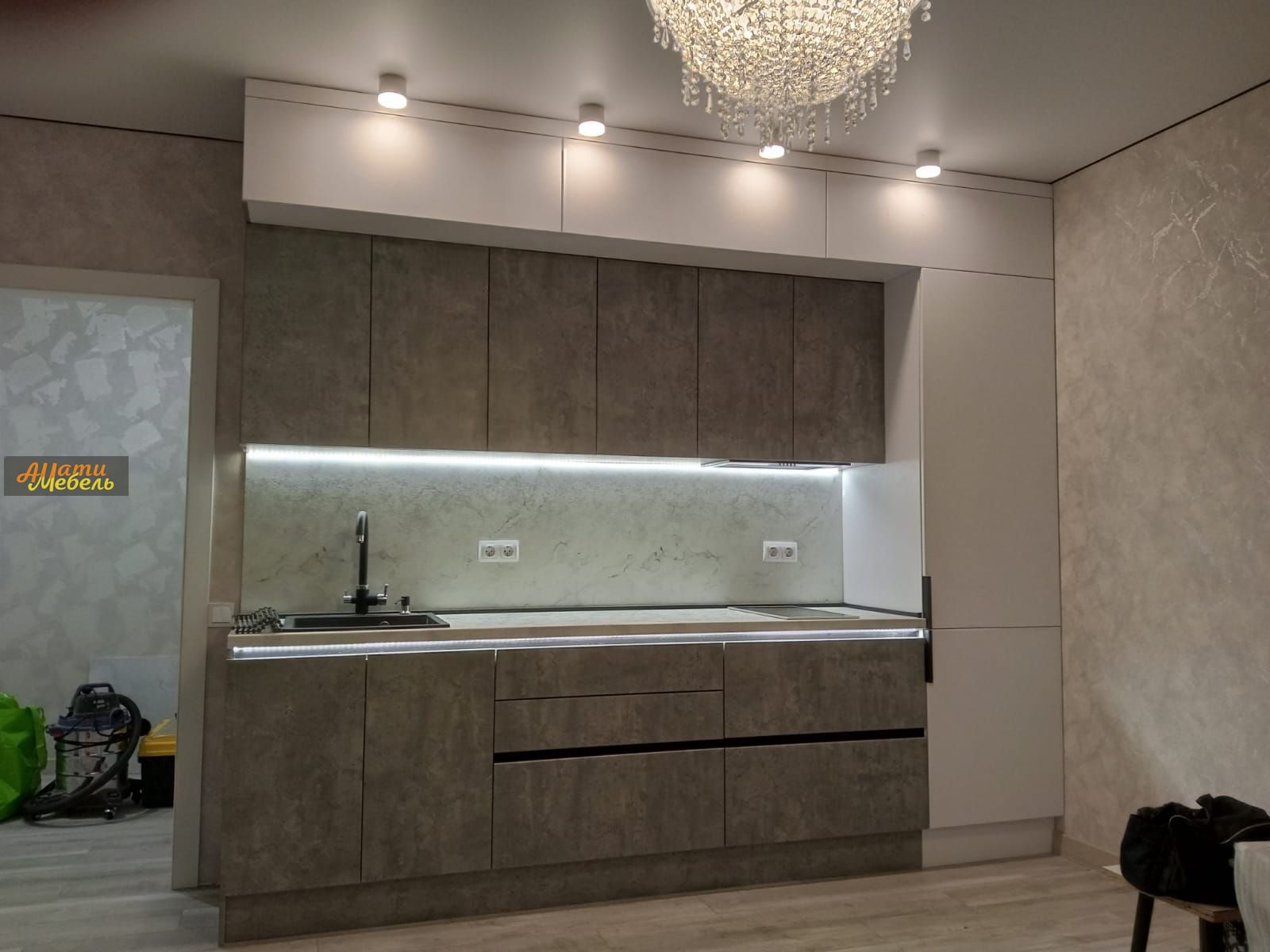 Кухонный гарнитур за 0 ₽