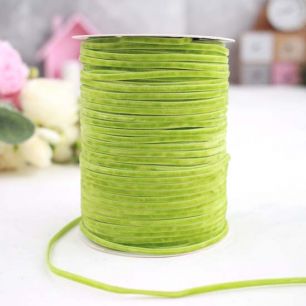 Салатовая бархатная лента 3 мм. - 1 м.