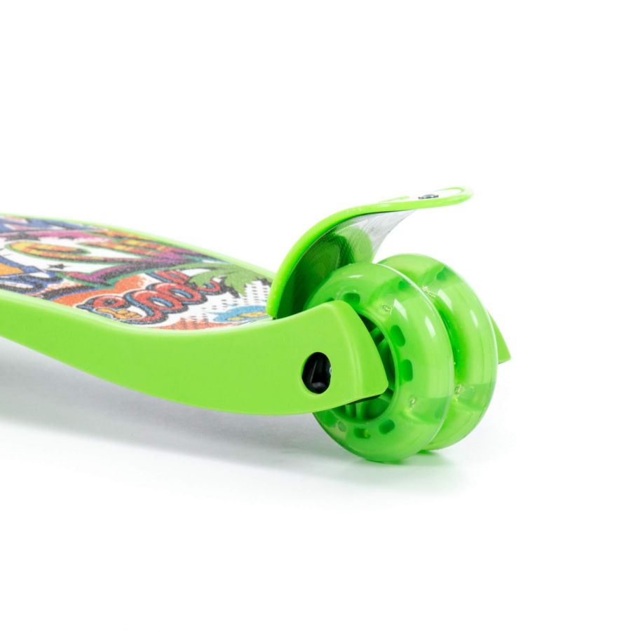 # 0072 Детский самокат (с наклейкой V2) (зелёный) (в коробке)