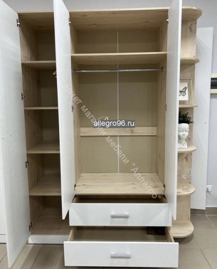 Шкаф-стеллаж "Милана" (правый)