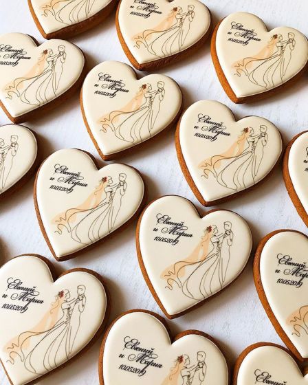 ПРЯНИК ИМБИРНЫЙ С ПРИНТОМ, размер 4Х4СМ