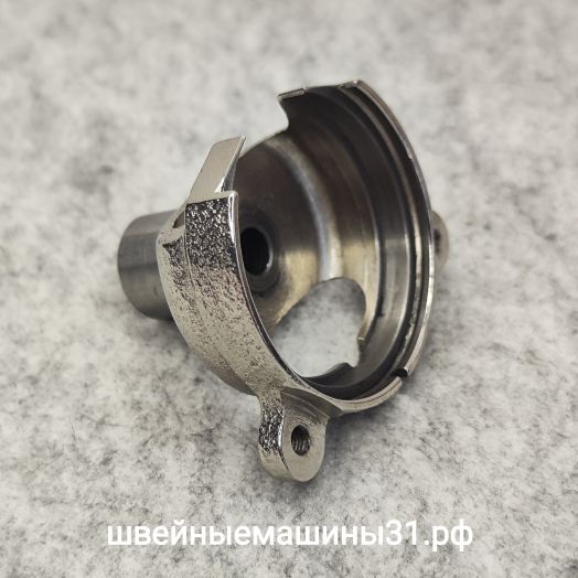 Корпус хода челнока Bernette for Bernina Milan 3 и др. Диаметр отверстия 7,2 мм; диаметр цилиндрической части 17 мм; длина цилиндрической части 18,5 мм; диаметр хода челнока 42,6 мм.     Цена 500 руб.