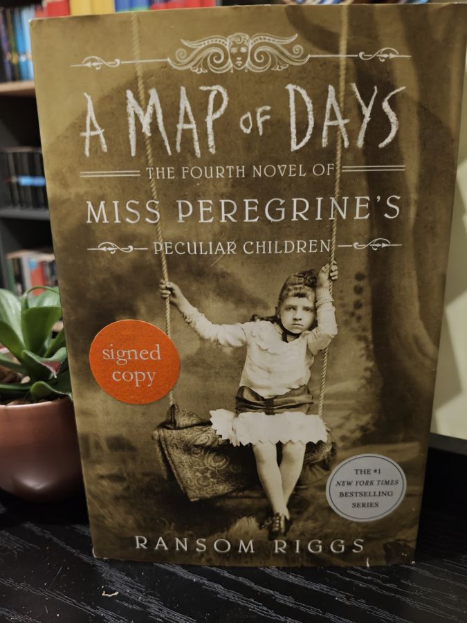A map of days: miss Peregrine's peculiar children by Ransom Riggs