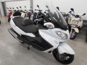 SUZUKI SKYWAVE 650LX