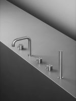 Смеситель на борт ванны Quadro design Source 12 95 с изливом схема 2