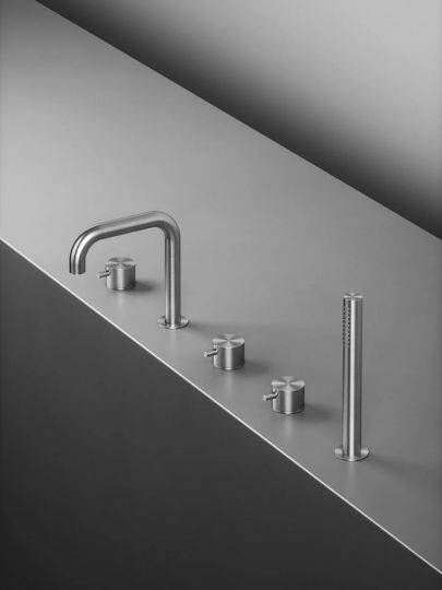 Смеситель на борт ванны Quadro design Source 12 95 с изливом схема 2