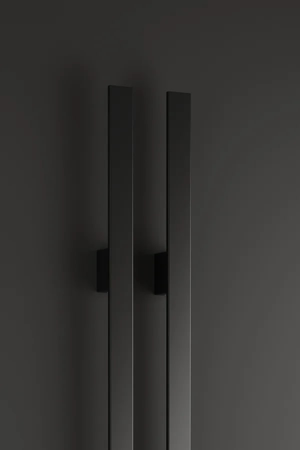 Полотенцесушитель электрический Broner Scompartimento SM.007.170.0000 вертикальный 170 мм ФОТО