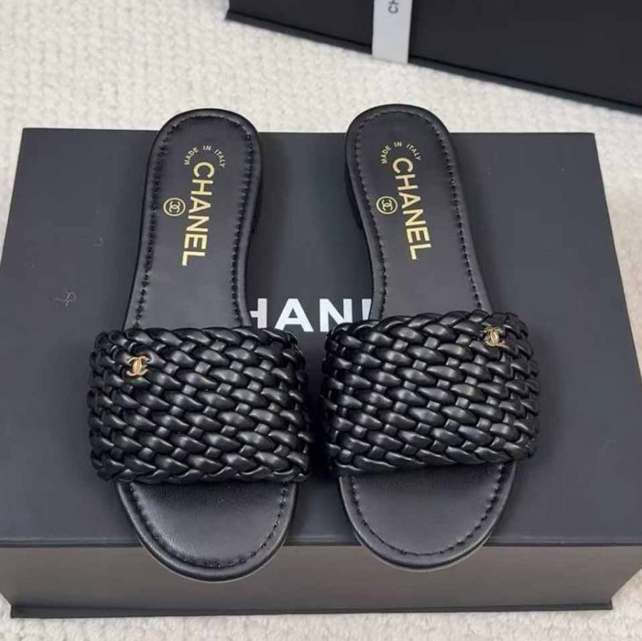 Шлепанцы CHANEL Premium