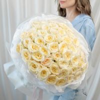 51 кремовая роза (сорт Кендл Лайт)