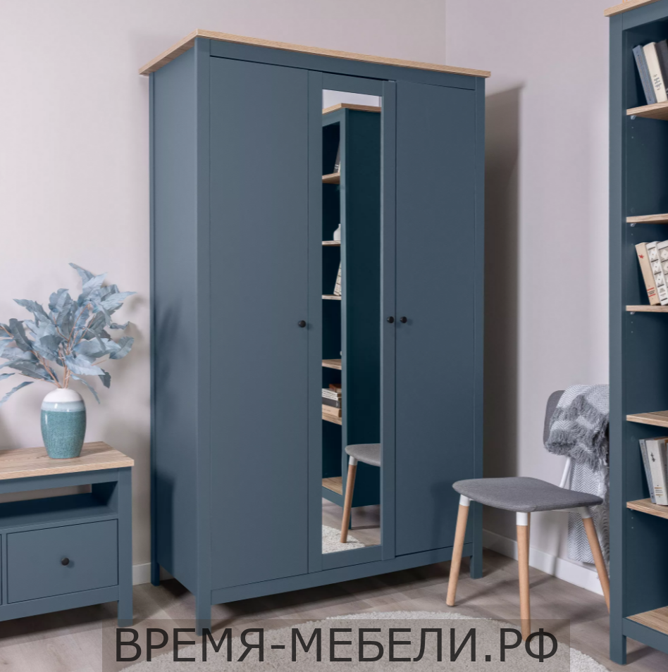 САГА, Шкаф распашной, 3 двери, 132х64х215 см,