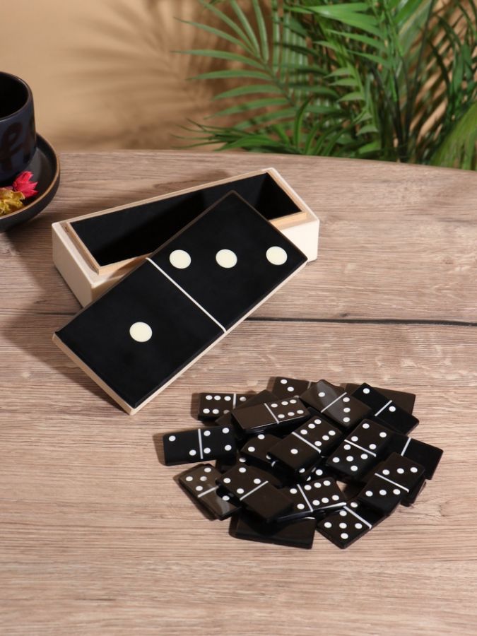 Настольная игра «Домино», 18.5?7.5?4 см, смола, дерево